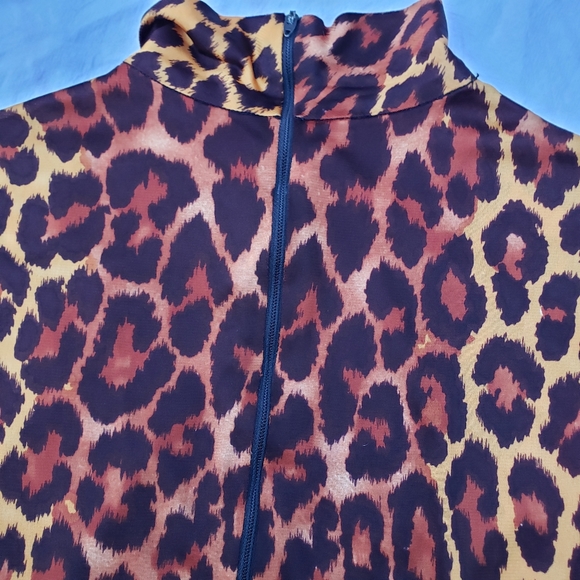 Vintage 60's/70's Mod Leopard Print Mock Neck Back Zipped Sleeveless Top - Picture 4 of 6
